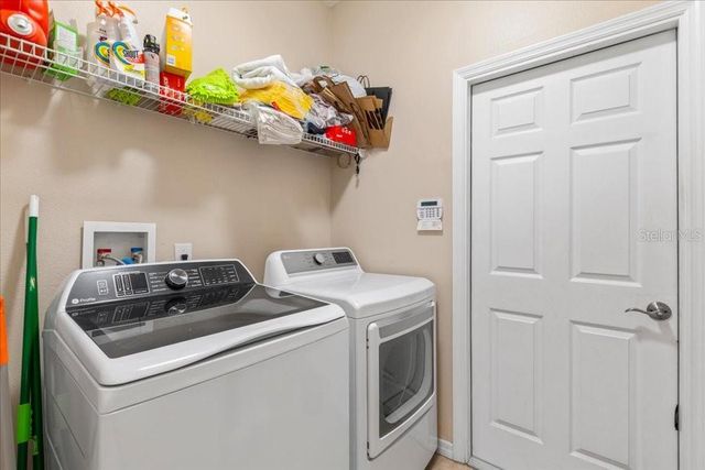 3785 HAMMONDS FERRY COURT, Oviedo, FL 32766