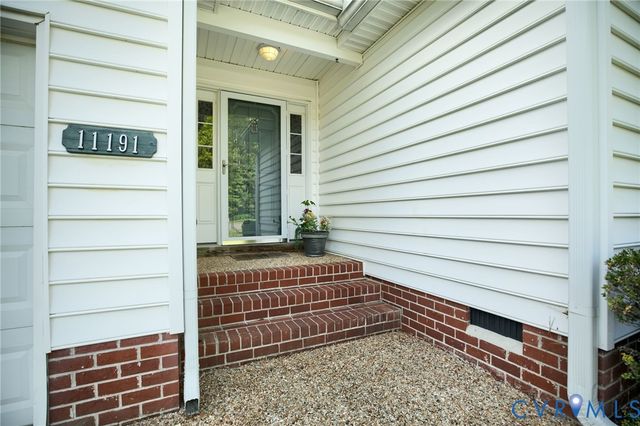 11191 Lesfield Ct, Hanover, VA 23116