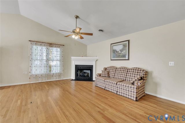 11191 Lesfield Ct, Hanover, VA 23116