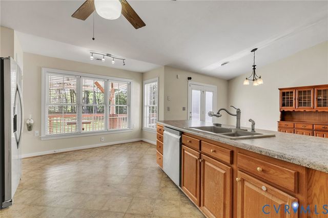 11191 Lesfield Ct, Hanover, VA 23116