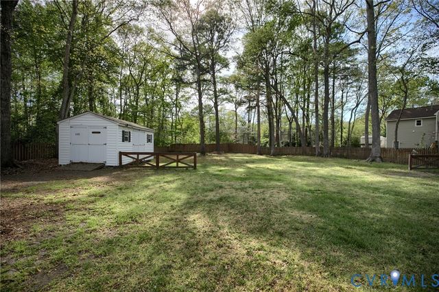 11191 Lesfield Ct, Hanover, VA 23116