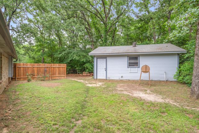 659 Cherry Creek Lane, Canton, TX 75103