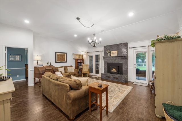 659 Cherry Creek Lane, Canton, TX 75103
