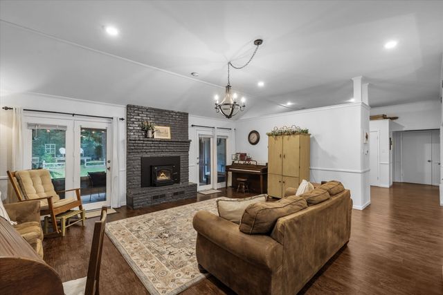659 Cherry Creek Lane, Canton, TX 75103