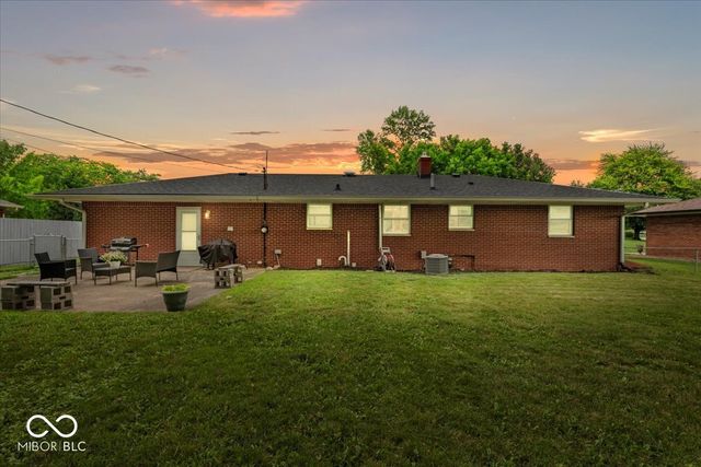 1081 Lawndale Drive, Greenwood, IN 46142