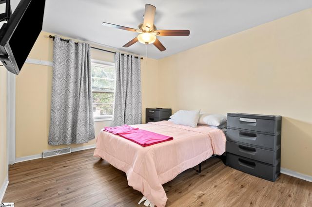 313 Alder Drive, Simpsonville, SC 29680