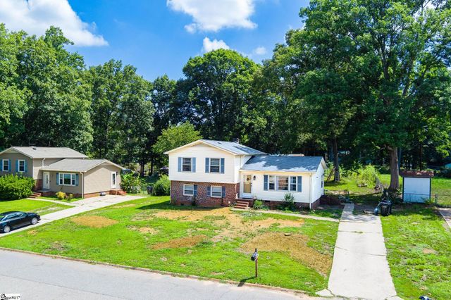 313 Alder Drive, Simpsonville, SC 29680