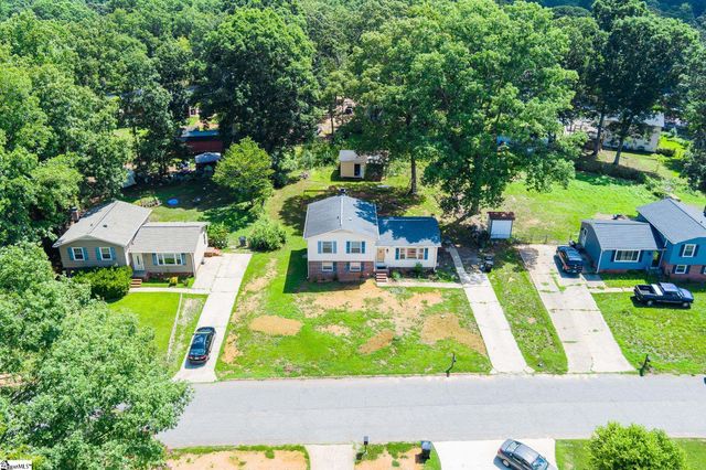 313 Alder Drive, Simpsonville, SC 29680