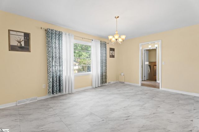 313 Alder Drive, Simpsonville, SC 29680