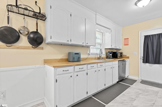 313 Alder Drive, Simpsonville, SC 29680