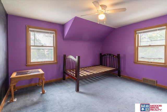 5625 Pioneers Boulevard, Lincoln, NE 68516