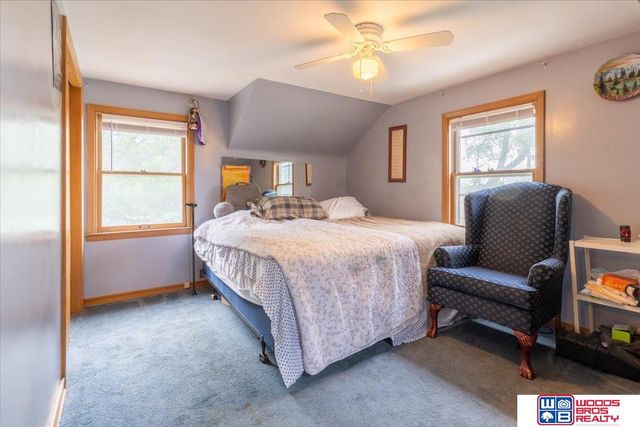 5625 Pioneers Boulevard, Lincoln, NE 68516