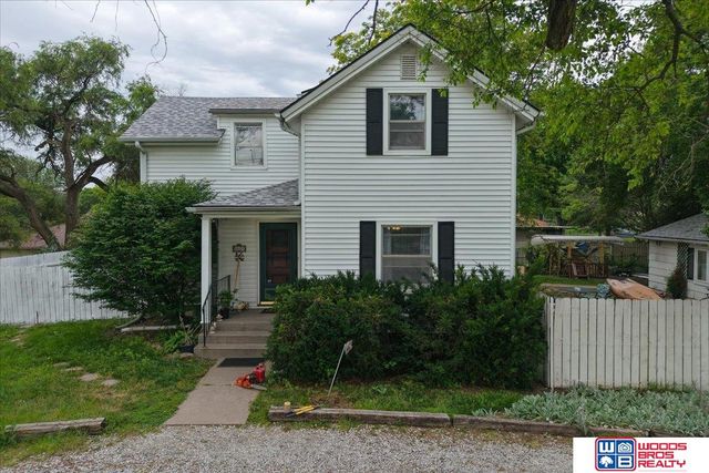 5625 Pioneers Boulevard, Lincoln, NE 68516