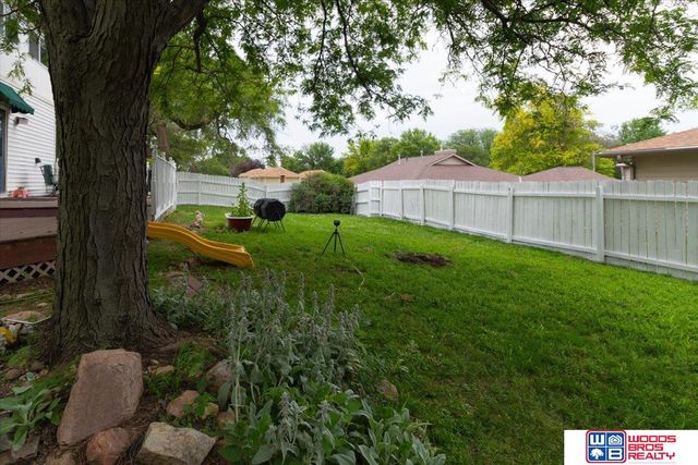5625 Pioneers Boulevard, Lincoln, NE 68516