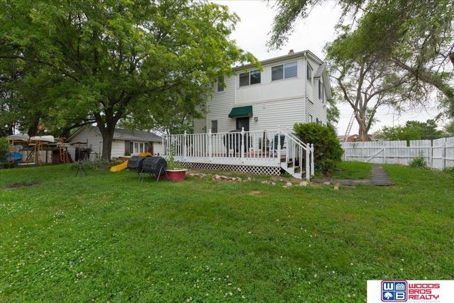 5625 Pioneers Boulevard, Lincoln, NE 68516