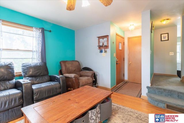 5625 Pioneers Boulevard, Lincoln, NE 68516