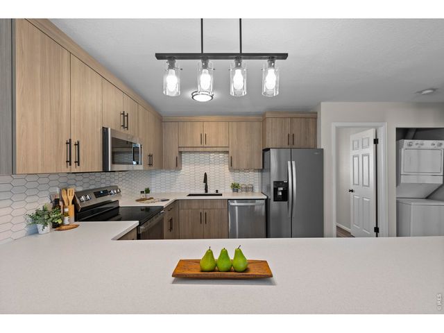 1601 W Swallow Rd 7-B, Fort Collins, CO 80526