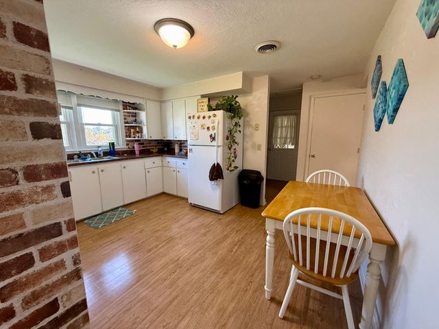 408 S 2nd Street, Houston, MO 65483