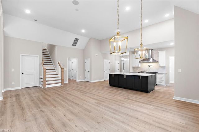 283 Lawnes Neck DR, Smithfield, VA 23430
