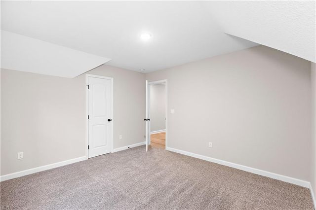 283 Lawnes Neck DR, Smithfield, VA 23430