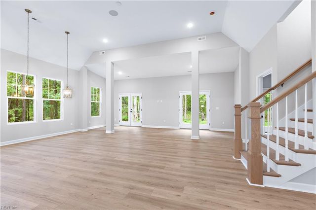 283 Lawnes Neck DR, Smithfield, VA 23430