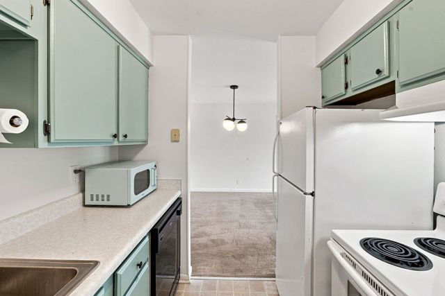 420 Walton Ln Apt K66, Madison, TN 37115