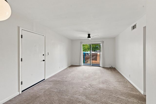 420 Walton Ln Apt K66, Madison, TN 37115