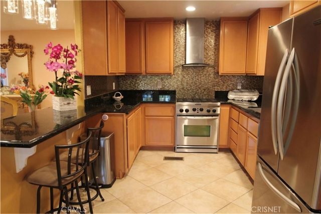 23777 Mulholland Hwy Spc 35, Calabasas, CA 91302