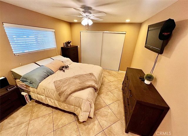 23777 Mulholland Hwy Spc 35, Calabasas, CA 91302