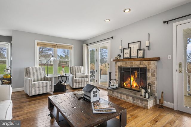 244 SHORE LINE DR, Honey Brook, PA 19344