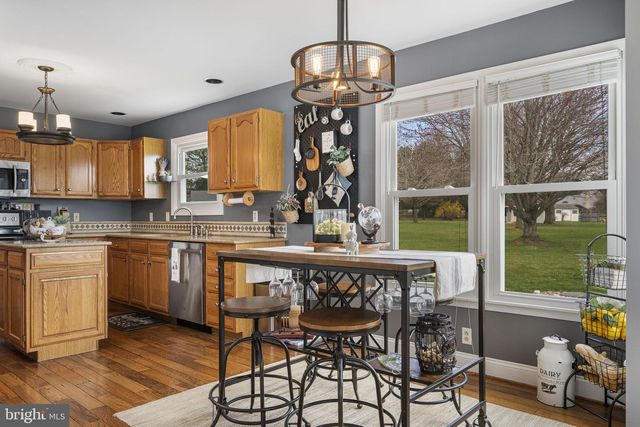 244 SHORE LINE DR, Honey Brook, PA 19344