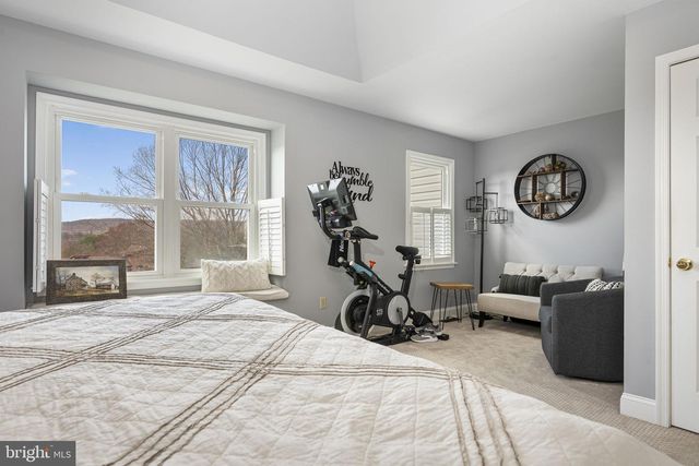 244 SHORE LINE DR, Honey Brook, PA 19344