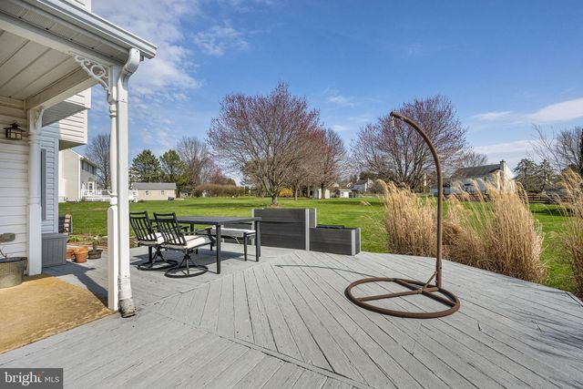 244 SHORE LINE DR, Honey Brook, PA 19344