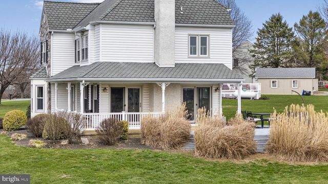 244 SHORE LINE DR, Honey Brook, PA 19344