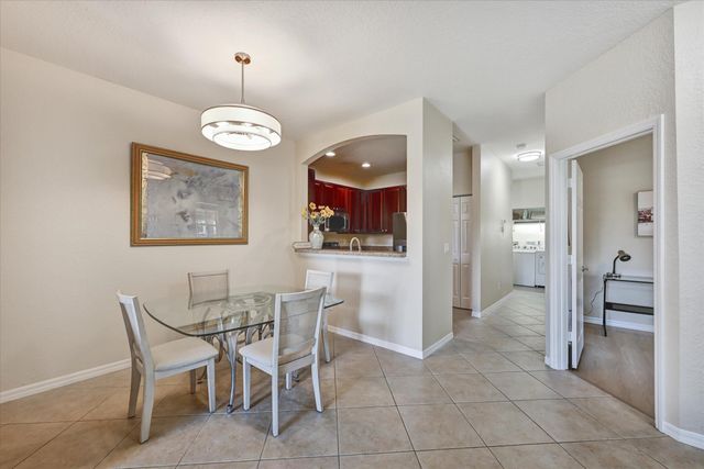 4870 Bonsai Circle 100, Palm Beach Gardens, FL 33418