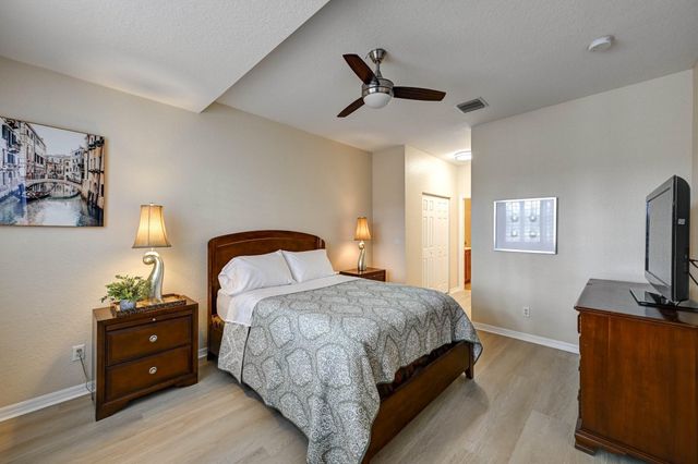 4870 Bonsai Circle 100, Palm Beach Gardens, FL 33418