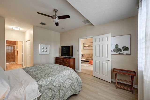 4870 Bonsai Circle 100, Palm Beach Gardens, FL 33418