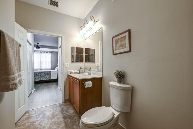 4870 Bonsai Circle 100, Palm Beach Gardens, FL 33418