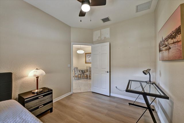 4870 Bonsai Circle 100, Palm Beach Gardens, FL 33418