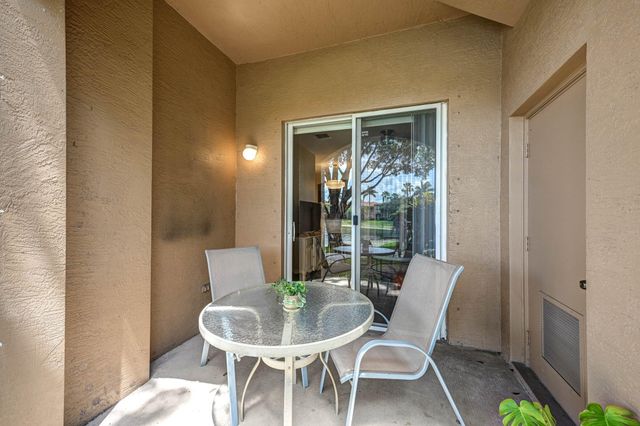 4870 Bonsai Circle 100, Palm Beach Gardens, FL 33418