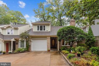300 BISHOPS CT, Falls Church, VA 22046