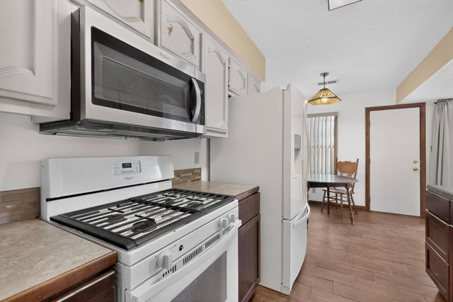 2835 Estrella Brillante Street NW, Albuquerque, NM 87120