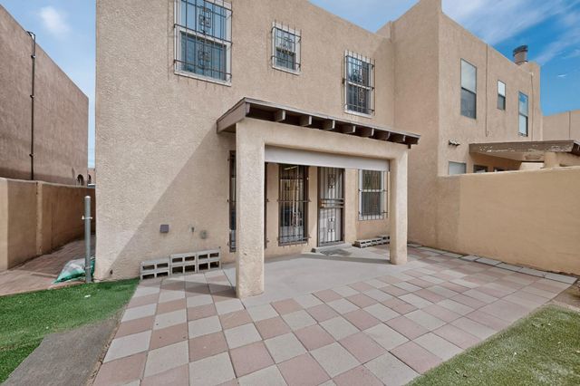 2835 Estrella Brillante Street NW, Albuquerque, NM 87120