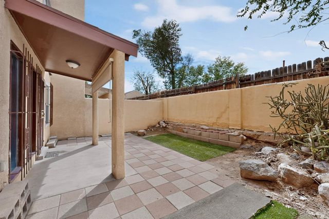 2835 Estrella Brillante Street NW, Albuquerque, NM 87120