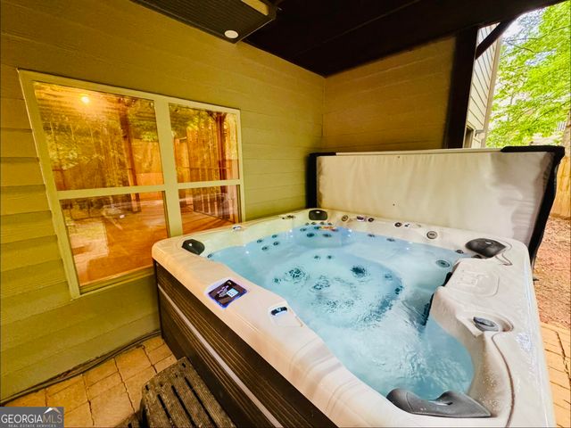 366 Dawson Manor Drive, Dawsonville, GA 30534