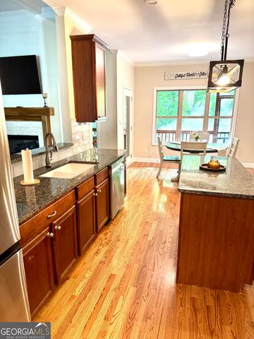 366 Dawson Manor Drive, Dawsonville, GA 30534
