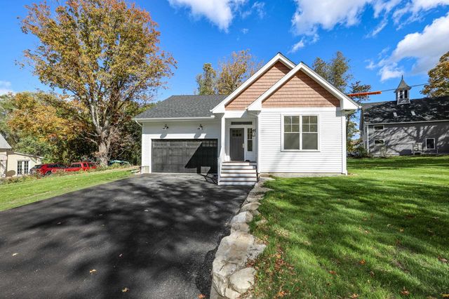 91 Cedar Street, Hopkinton, NH 03229