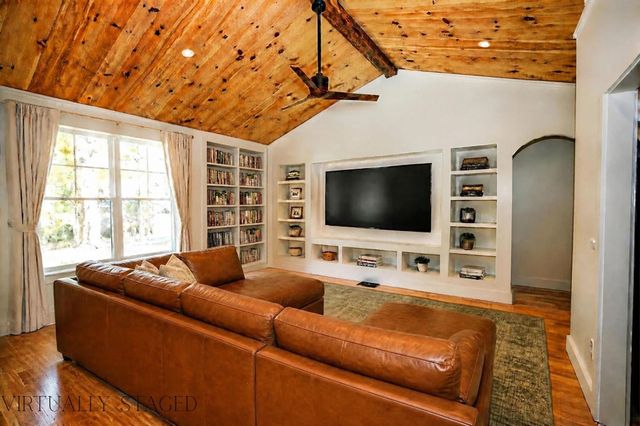 91 Cedar Street, Hopkinton, NH 03229