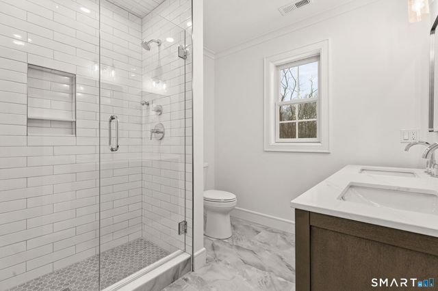 210 Pansy Road, Fairfield, CT 06824