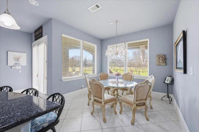 10041 Jay Road, Hitchcock, TX 77563